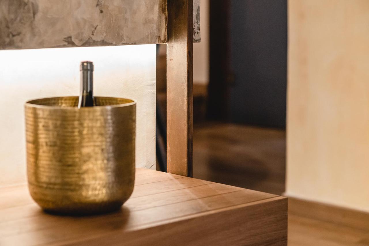 Oniros Residenza Vecchia Aparthotel Chania  Exteriör bild
