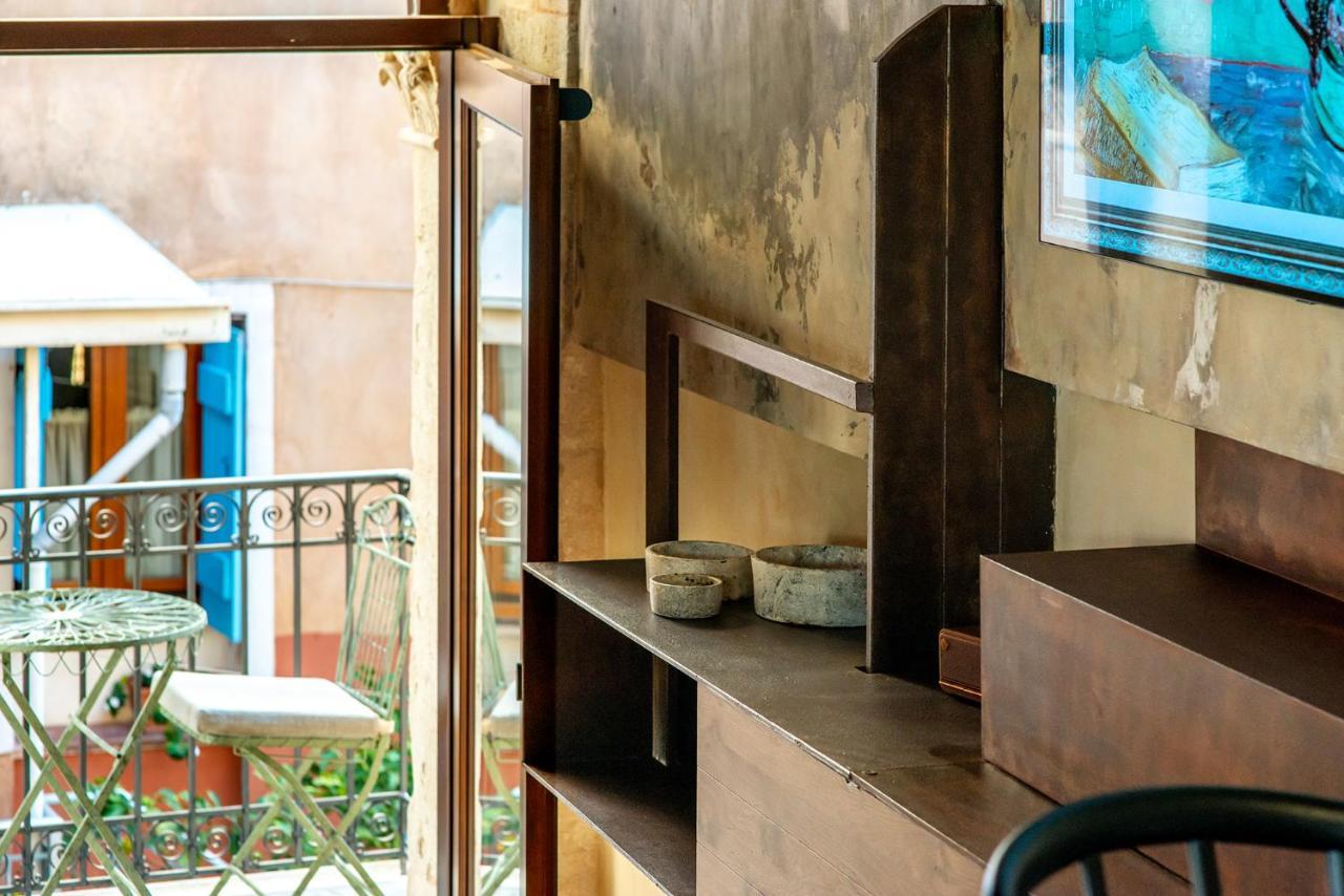 Oniros Residenza Vecchia Aparthotel Chania  Exteriör bild